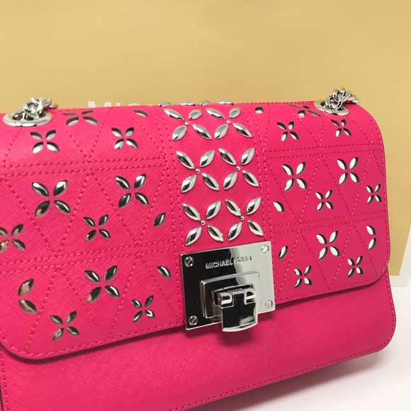 ➕ Michael Kors Tina medium shoulder ultra pink NWT - Picture 2 of 5